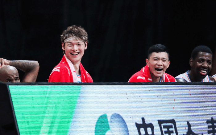 棒球邀请赛上演强强对话,岭北猎隼队大胜塞外银狐队,战术调整见效;战术板得到兑现 棒球邀请赛上演强强对话,岭北猎隼队大胜塞外银狐队,战术调整见效;战术板得到兑现