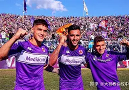 关于集结日佛罗伦萨调整名单以备足总杯，门线救险环节打磨，目标明确，医务组通报恢复的信息