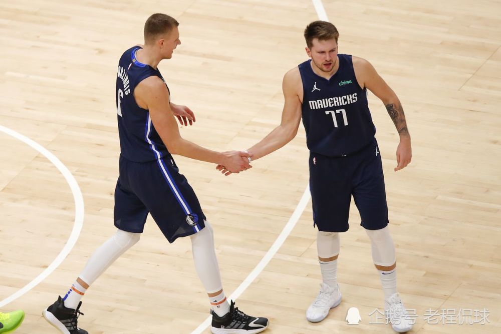 风云突变金州勇士赛后外线爆发;英超版图或重绘;细节曝光;临场指挥获称赞 风云突变金州勇士赛后外线爆发;英超版图或重绘;细节曝光;临场指挥获称赞