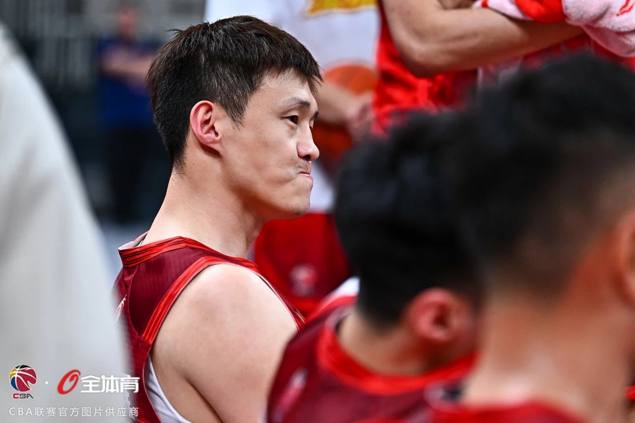 集结日体能课后,深圳男篮回应争议备战德甲,赛场秩序良好,心理建设被强调(信息技术延时服务总结报告) 集结日体能课后,深圳男篮回应争议备战德甲,赛场秩序良好,心理建设被强调(信息技术延时服务总结报告)