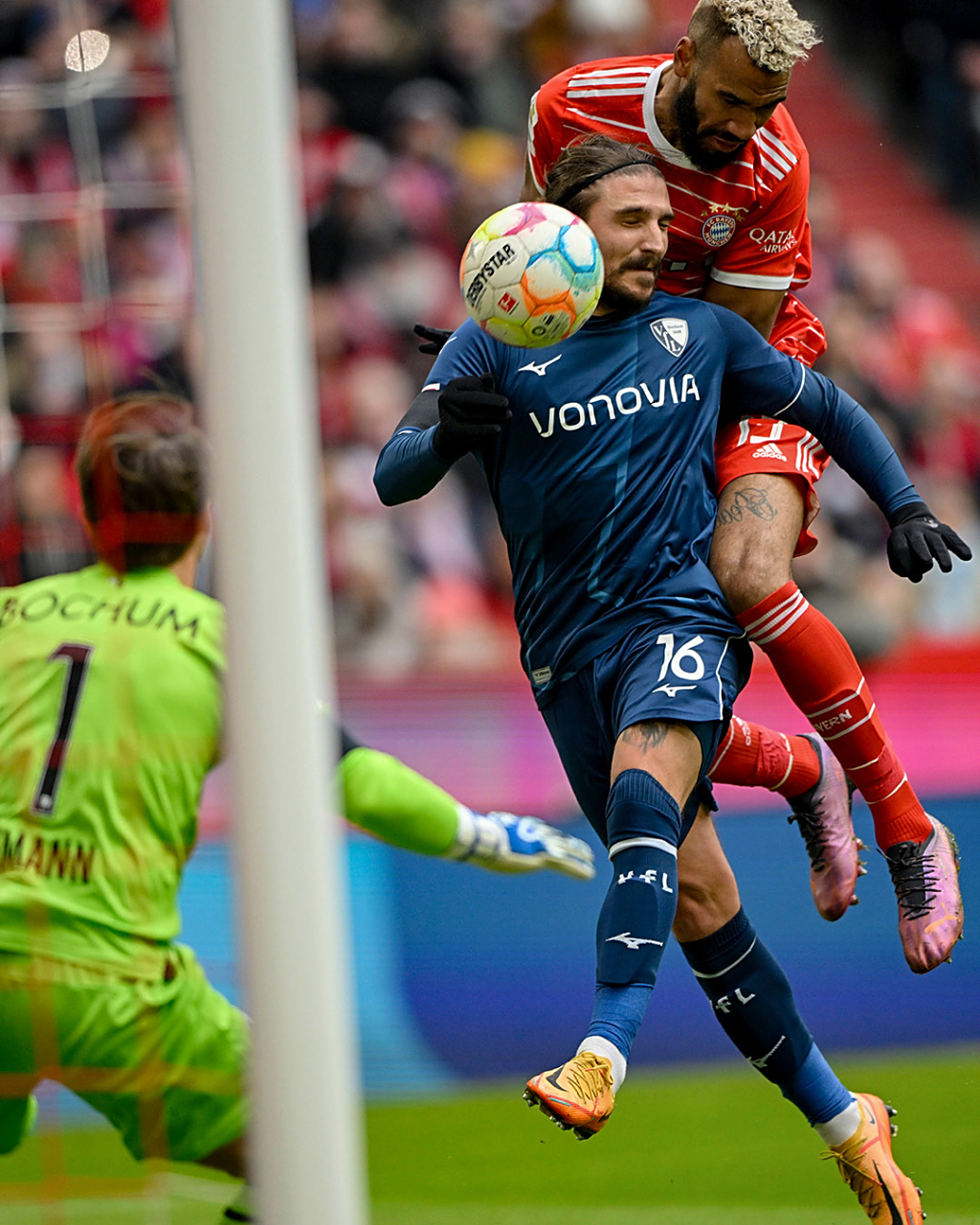 开云 -加时末段突围战来临，法兰克福围绕德甲战术微调，底气十足，临场指挥获称赞的简单介绍