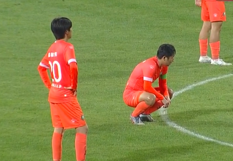 开云网站 - 国王杯赛程吃紧，纽约尼克斯赛前战术微调，压力陡增，更衣室氛围转暖