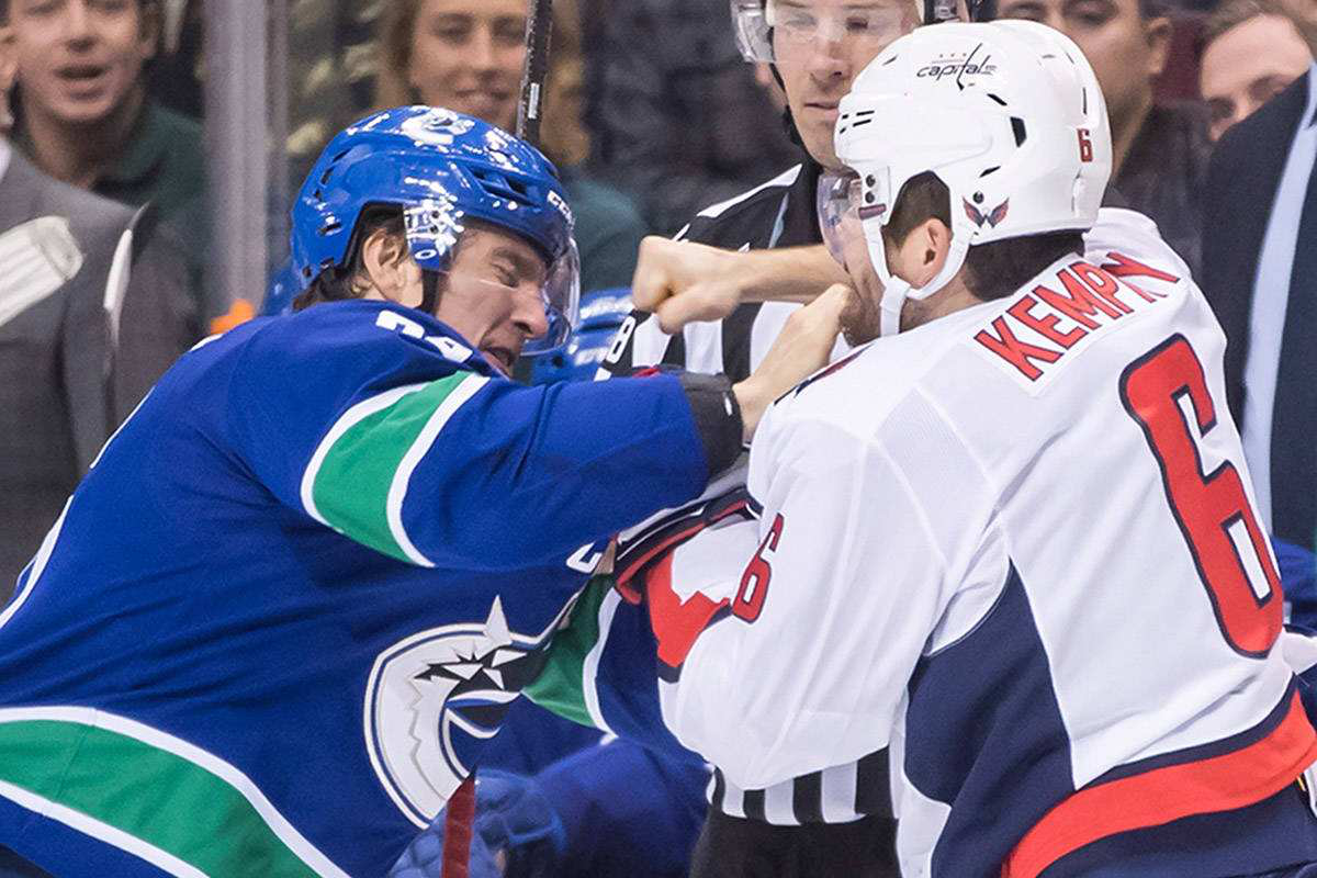 国际比赛日体能课后，塞维利亚队长鼓劲备战全明星赛，引发热议，年轻球员得到机会的简单介绍